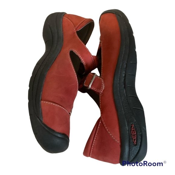 COPY - KEEN Mary Jane Shoes Red Suede sz. 6 - Picture 3 of 8